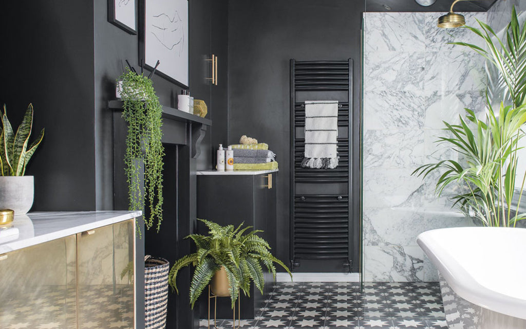 5 Plants Perfectly Suited for Bathroom Living